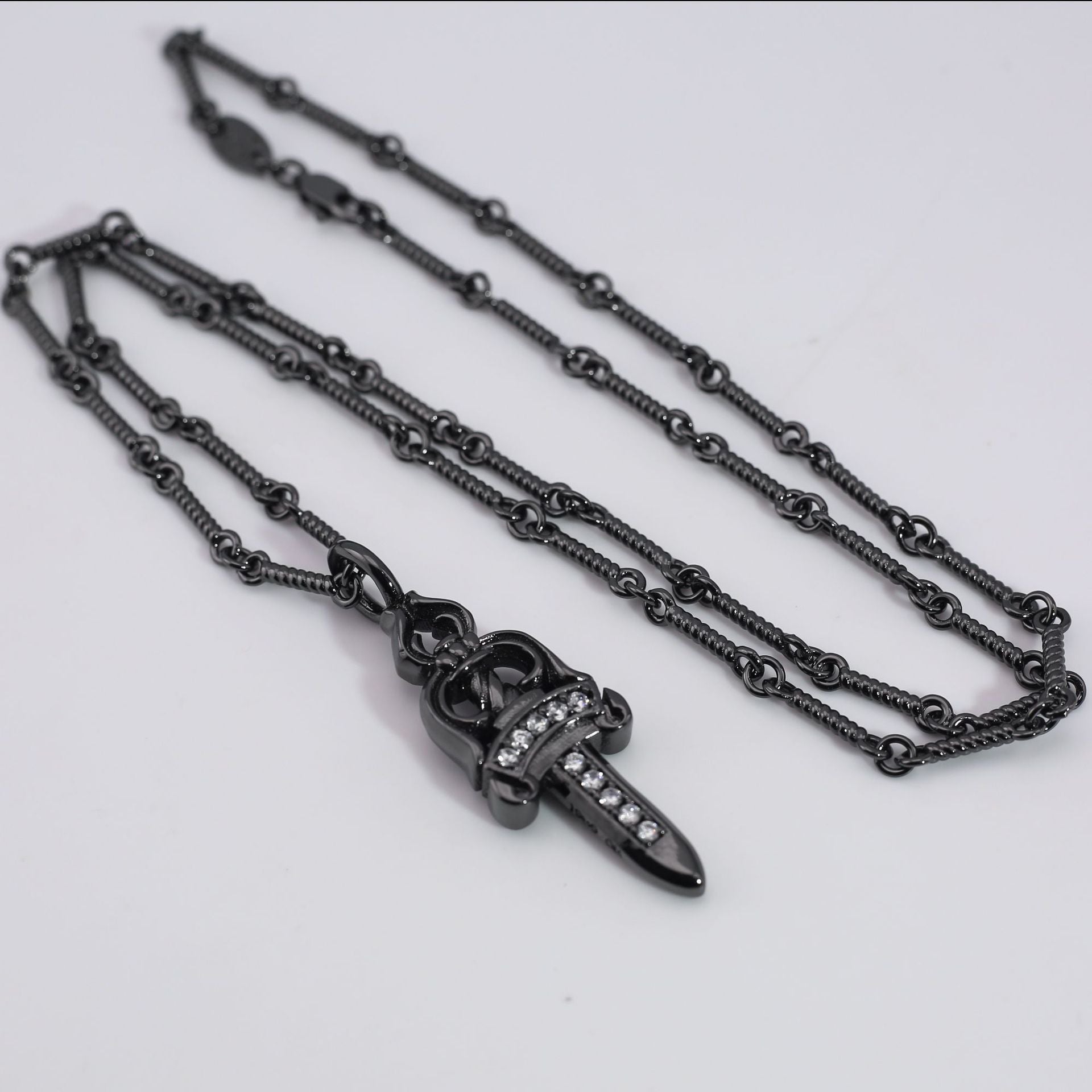 Chrome Hearts Retro Black Big Sword Diamond Necklace