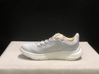 HOKA ONE ONE Solimar