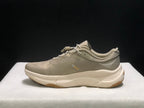 HOKA ONE ONE SKYFLOW