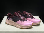 HOKA ONE ONE SKYFLOW