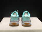 HOKA ONE ONE SKYFLOW