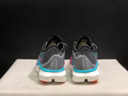 HOKA ONE ONE CIELO X1