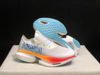 HOKA ONE ONE CIELO X1