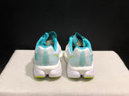 HOKA ONE ONE Mach X