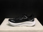 HOKA ONE ONE Clifton 10